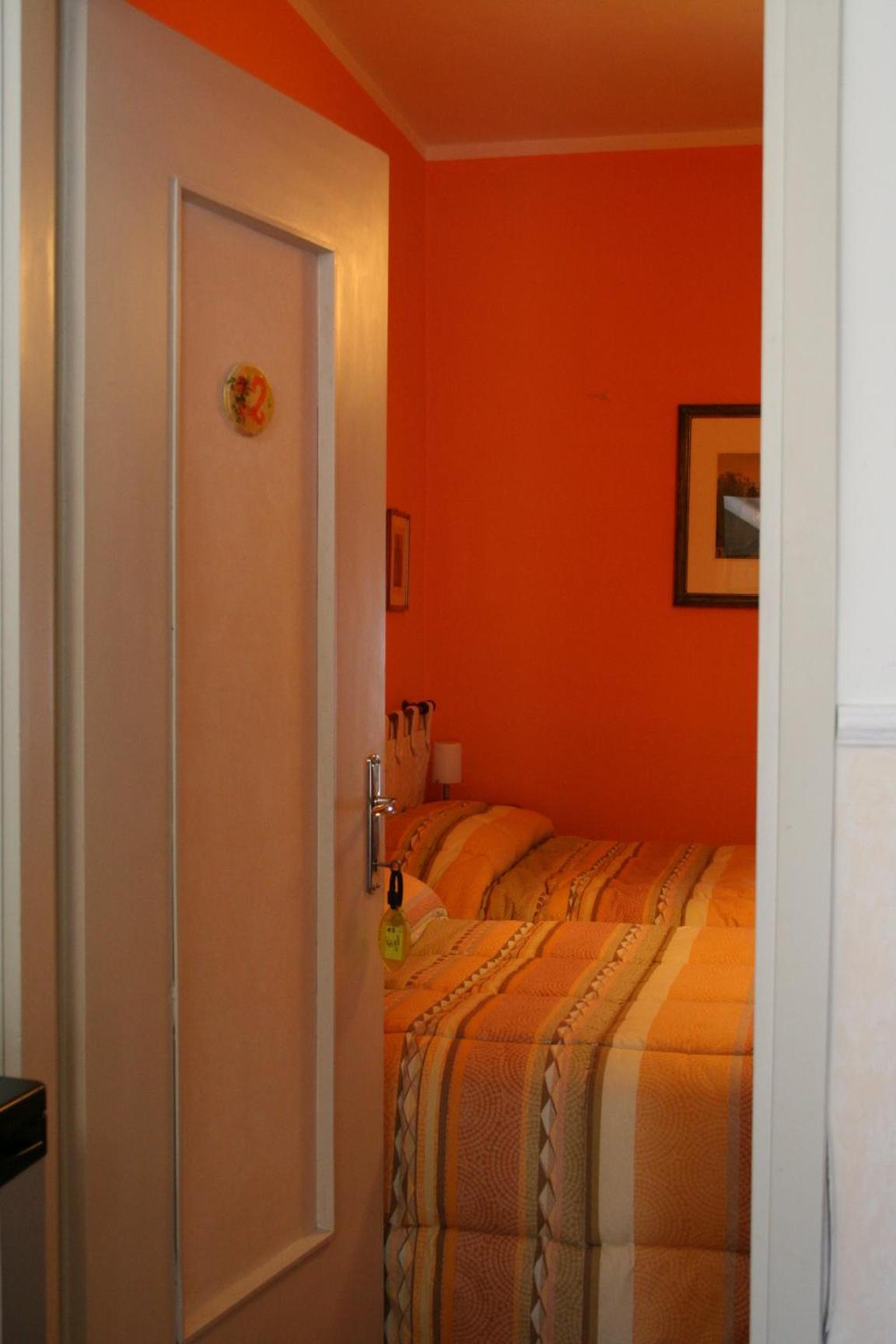 Corte Posta B&B - Parcheggio E Bagno In Camera Mantua Exterior foto